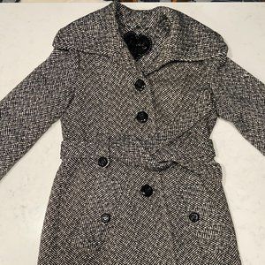 Guess womens trench coat sz M